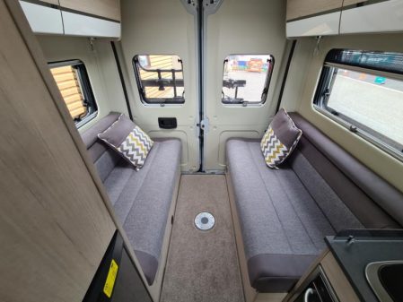 2021 Chausson 33 Line V594