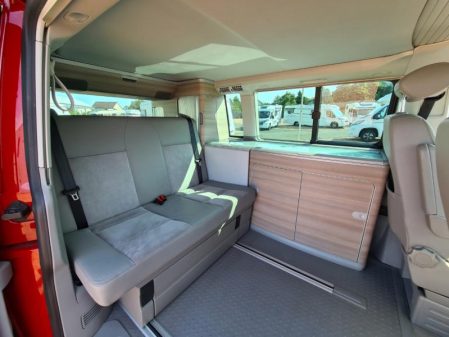 2011 VW California 2.0  SE TDI 7HMA