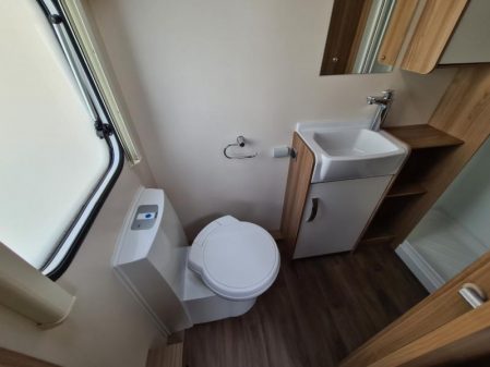 2019 Swift Sprite Major 4 SB
auto m/mover