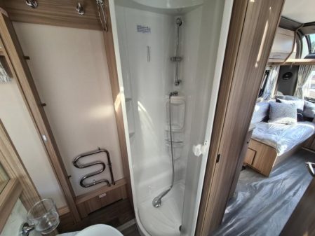2022 Coachman Acadia 545