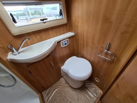 2010 Auto-Trail APACHE 700SE