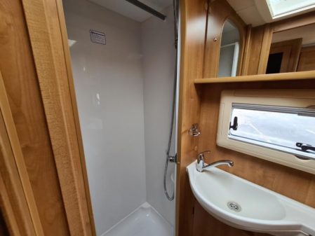 2010 Auto-Trail APACHE 700SE