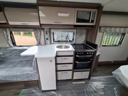 2022 Coachman Laser 575 Xtra