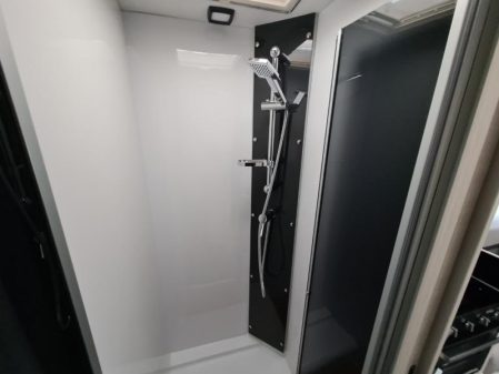 2022 Chausson Titanium Premium 720