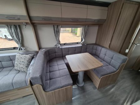 2022 Coachman Acadia 660 Xtra