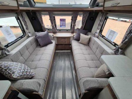 2022 Coachman Vip 460