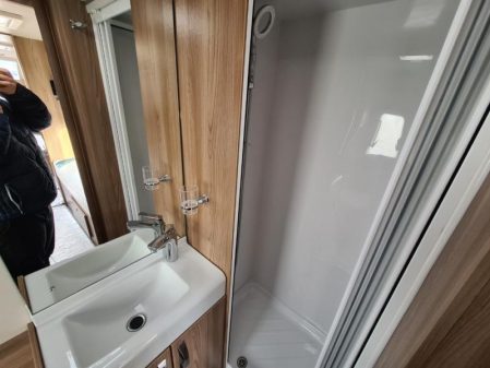 2017 Swift Challenger 565