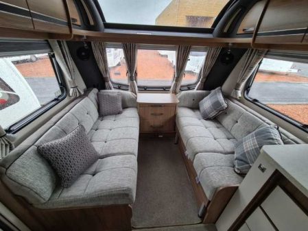 2017 Coachman VIP 575
inc mover