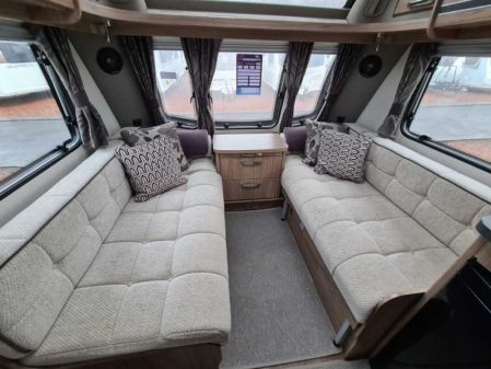 2015 Coachman VIP 565