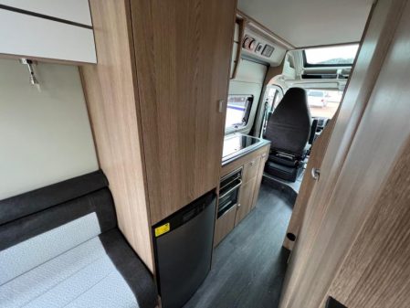 2023 Chausson 33 Line V697