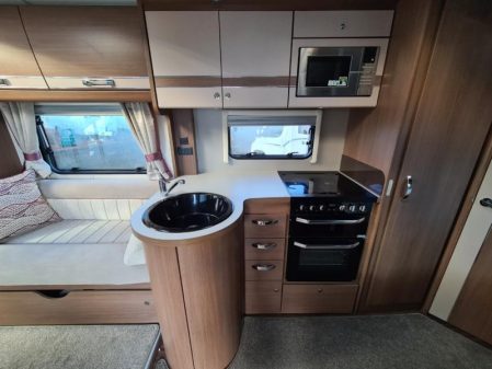 2018 Elddis Encore 255