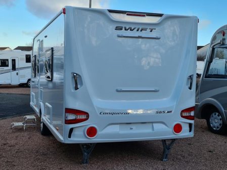 2022 Swift Conqueror 565