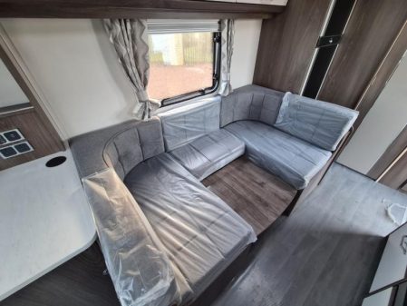 2022 Coachman Laser 620 Xtra