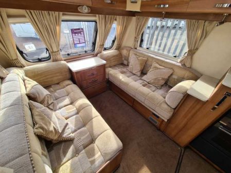 2011 Auto-Sleepers Mayfair
Incl Mover