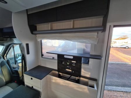2022 Chausson Exclusive Line 660