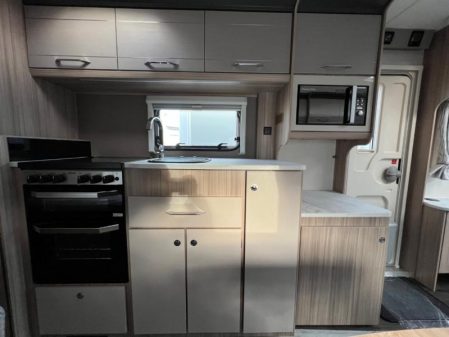 2022 Coachman Acadia 630 Extra