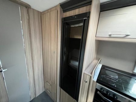 2022 Coachman Acadia 630 Extra