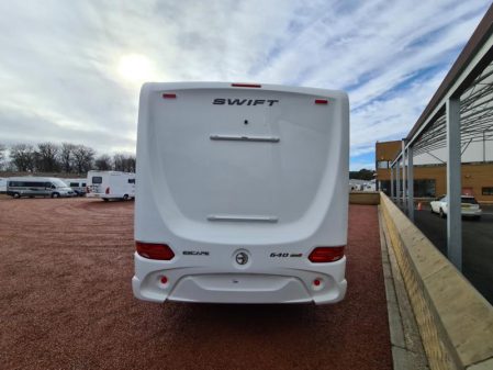 2022 Swift Escape 640