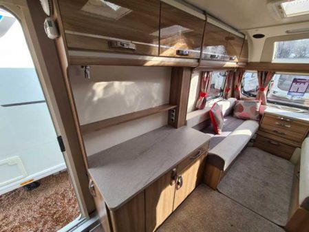 2018 Swift Challenger 480
inc Mover