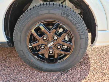2022 Chausson Titanium Premium 640
