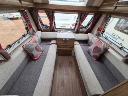 2018 Swift Challenger 590