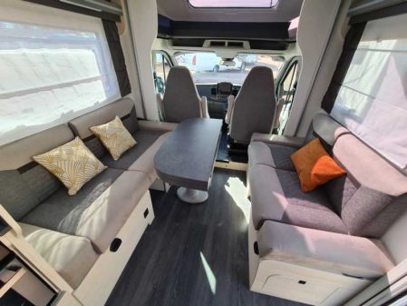 2022 Chausson Titanium Premium 720