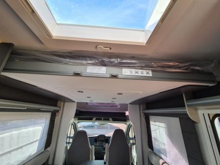 2022 Chausson Titanium Premium 720