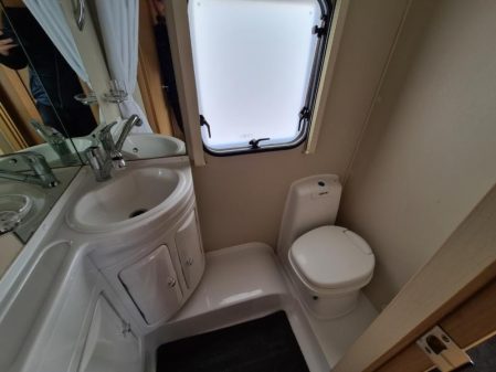 2011 Elddis Autoquest 180