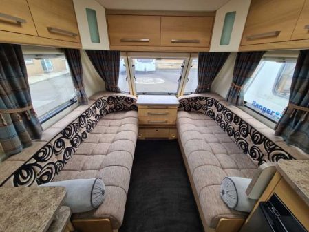 2011 Elddis Avante 462