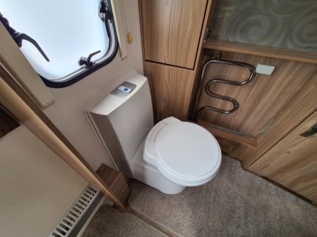 2016 Swift Conqueror 580