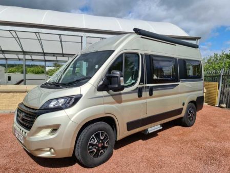 2020 Auto-Trail V-line 33 SE