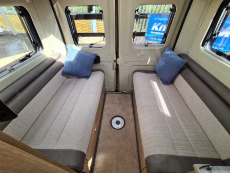 2020 Auto-Trail V-line 33 SE
