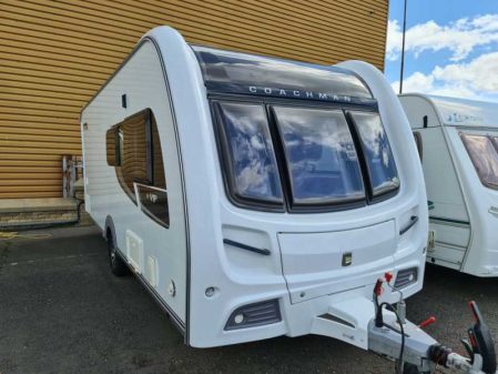 2013 Coachman VIP 560/4
