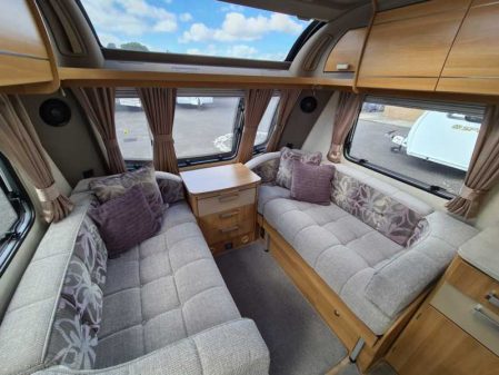 2013 Coachman VIP 560/4