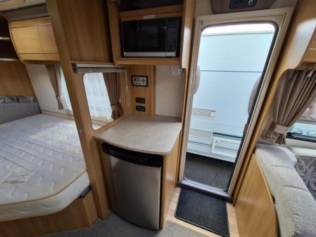 2013 Coachman VIP 560/4