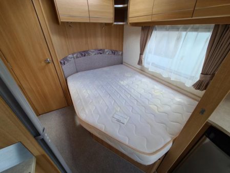 2013 Coachman VIP 560/4