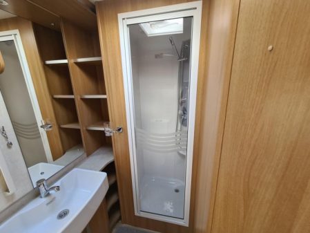 2013 Coachman VIP 560/4