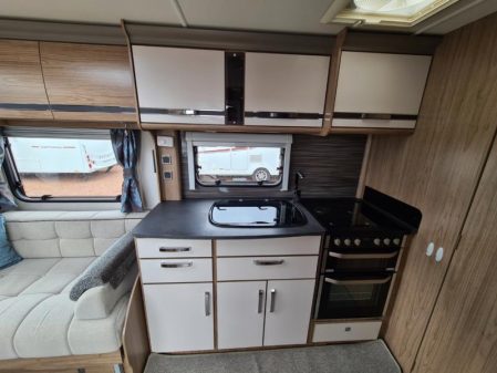 2015 Coachman Laser 650