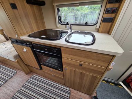 2015 Elddis Majestic 135