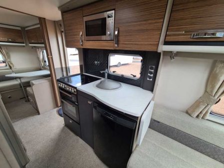 2019 Swift Sterling Eccles 590