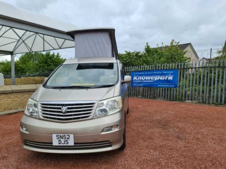 2002 Toyota Alphard