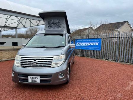 2005 Nissan Elgrand Highway Star