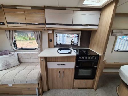 2016 Coachman Pastiche 575