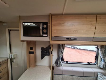 2016 Elddis Autoquest 115