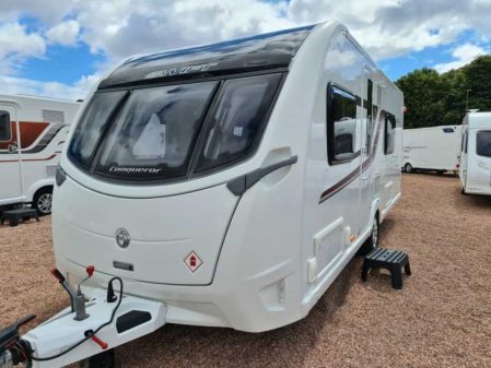 2016 Swift CONQUEROR 570