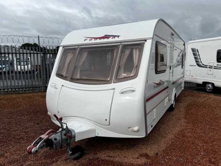 2004 Coachman Festival 530