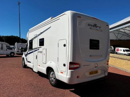 2017 Swift Escape 695