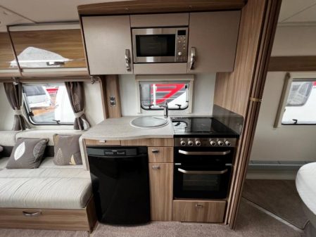 2016 Swift Challenger 580