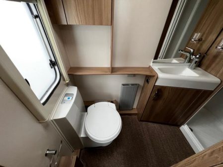 2016 Swift Challenger 580