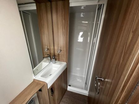 2016 Swift Challenger 580